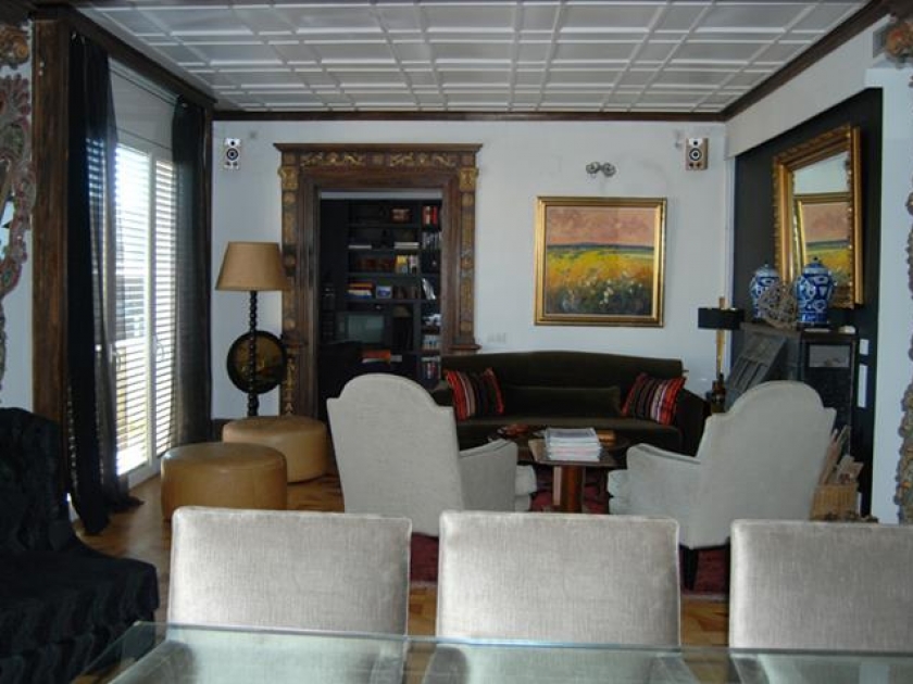 tavern-09.jpg